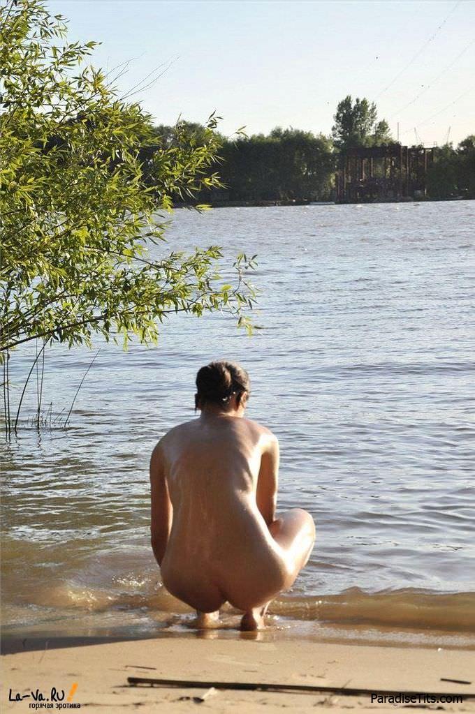 Соблазнительные русские нудистки показали на порно фото свои восхитительные тела